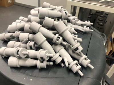 睫毛长度精准复刻!扫描面部数据,用特殊技术和3D打印制作人脸,"画皮"直呼内行